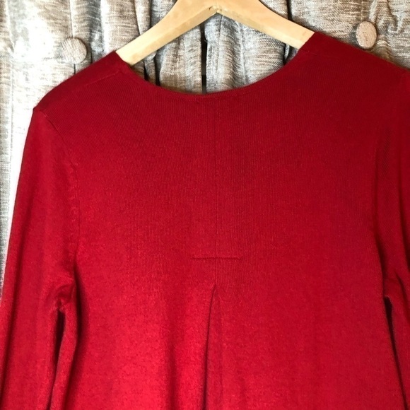J Jill Red V Neck Pleated Back Sweater Size Small - Picture 16 of 16